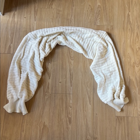 LPA Cream Off-Shoulder Ribbed Cropped Sweater - Picture 3 of 3